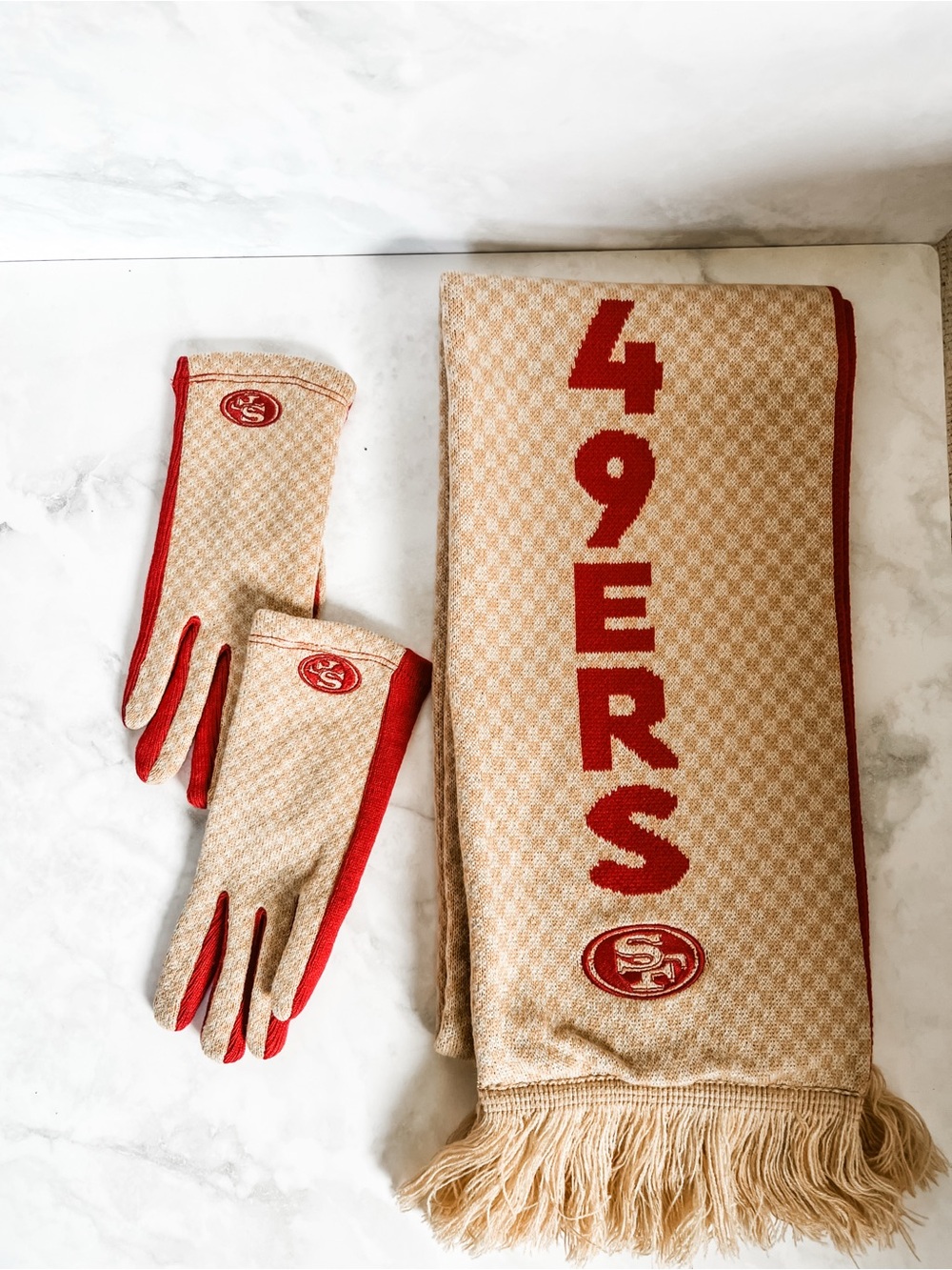 San Francisco 49ers Red & Tan Knit Scarf and Gloves Set